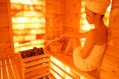 3H Pool & Spa|Xông Hơi Đá Muối vs. Xông Hơi Thảo Dược – Lựa Chọn Nào Phù Hợp Hơn?
